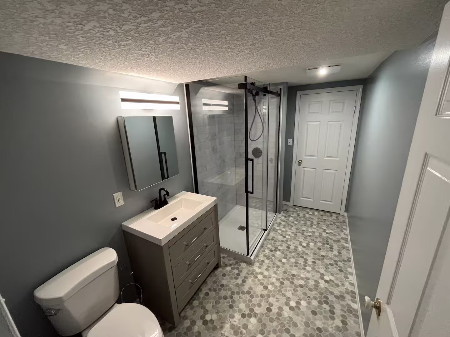 Bathroom remodel in Wetaskiwin, AB
