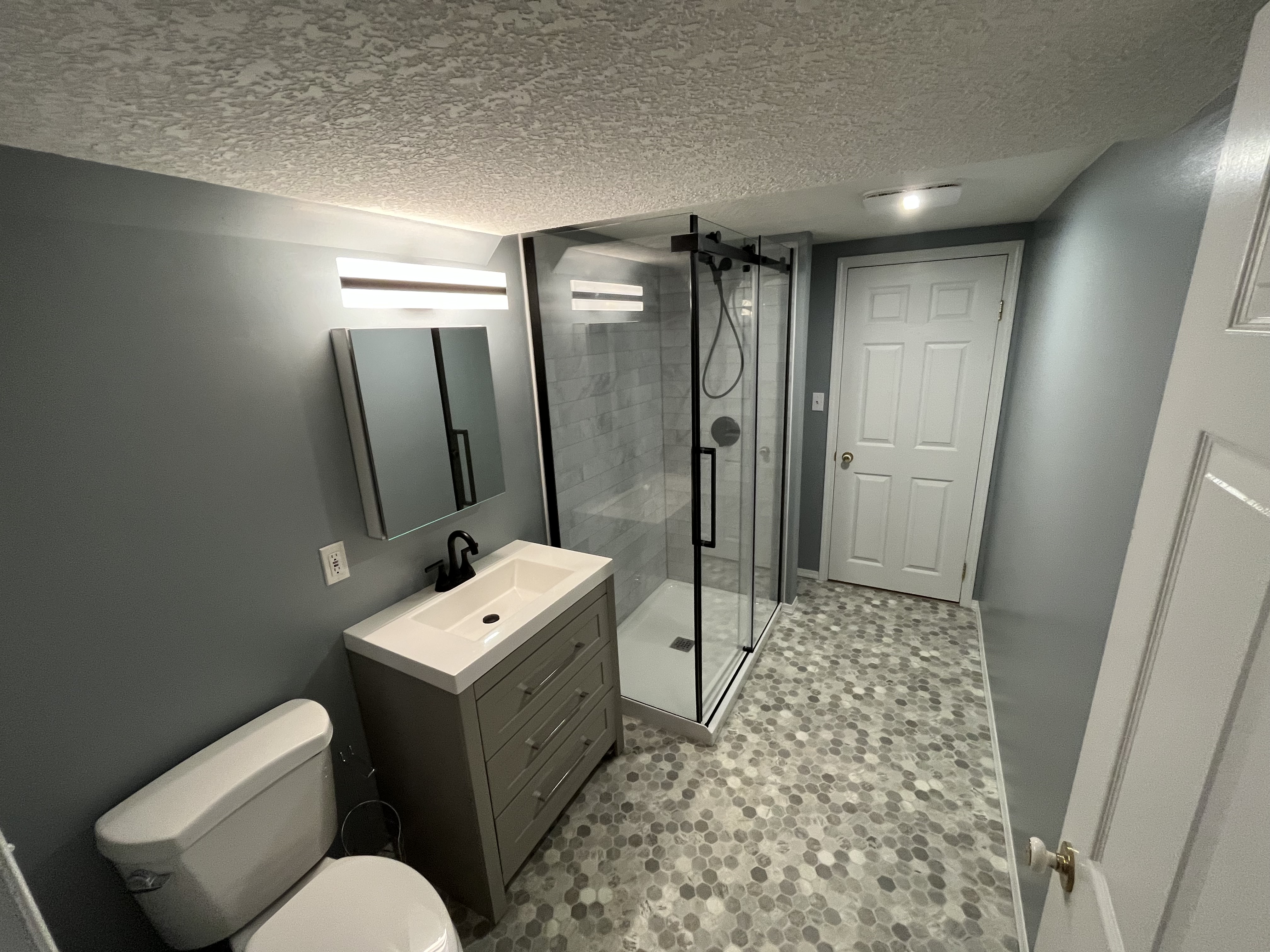 Bathroom remodel in Wetaskiwin, AB