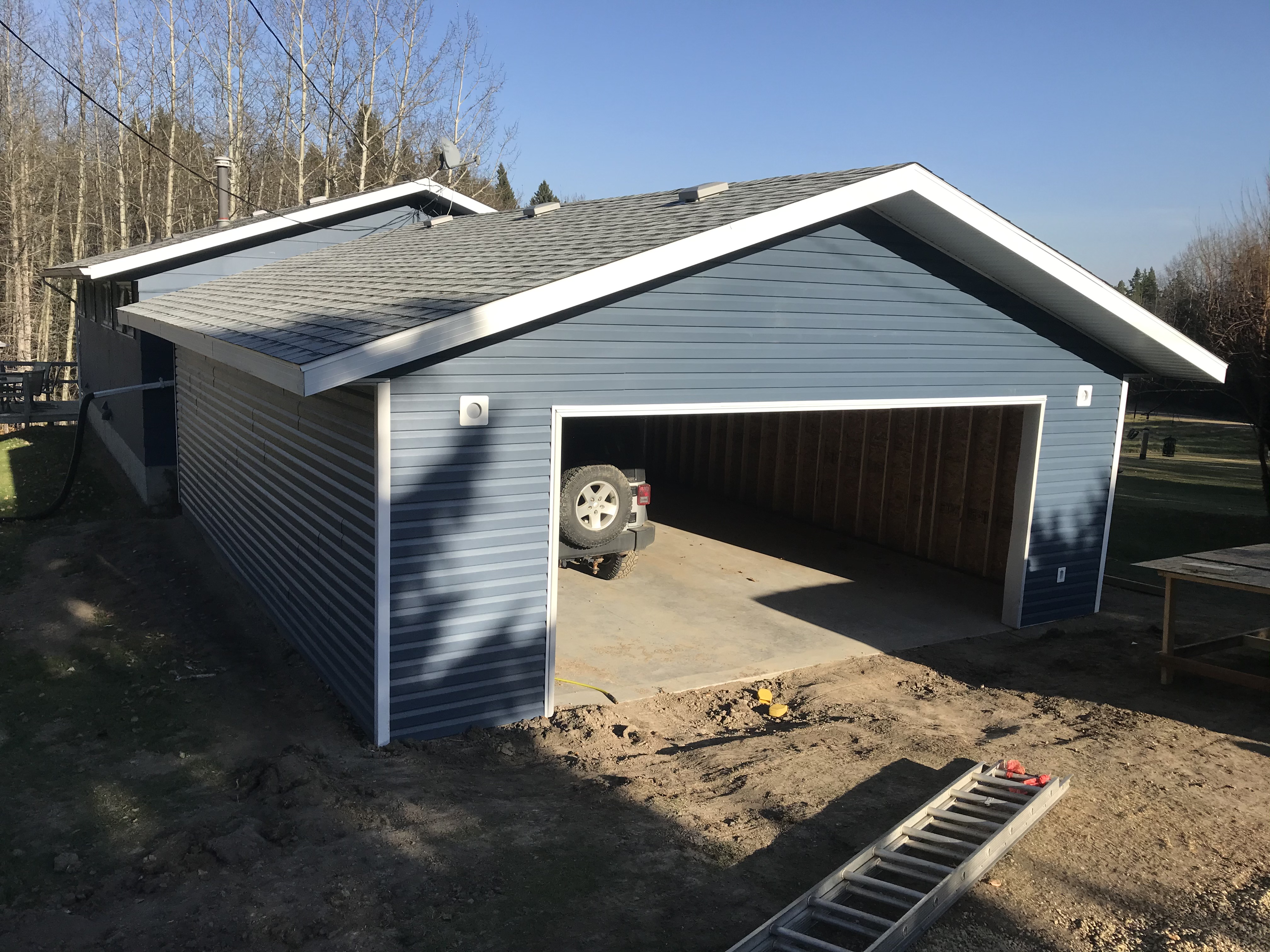 Garage build in Winfield, AB